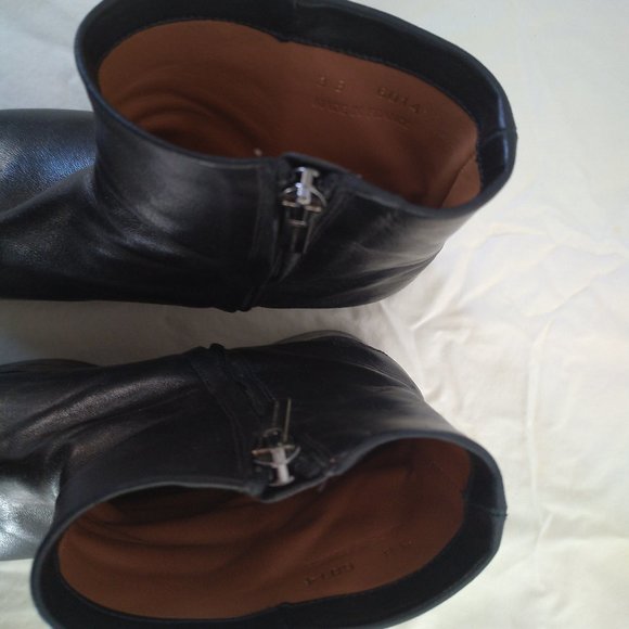 Loop Platform Ankle Boots - Picture 3 of 8